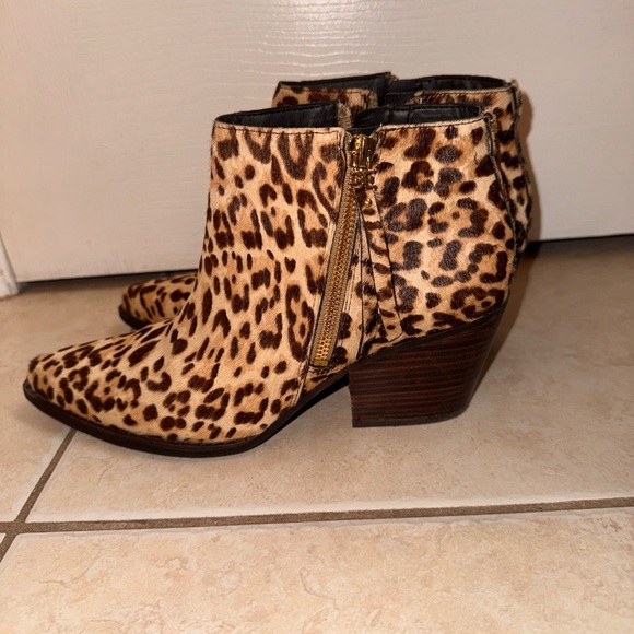 Sam Edelman Leopard LeatherBoots/ Booties - Picture 2 of 6